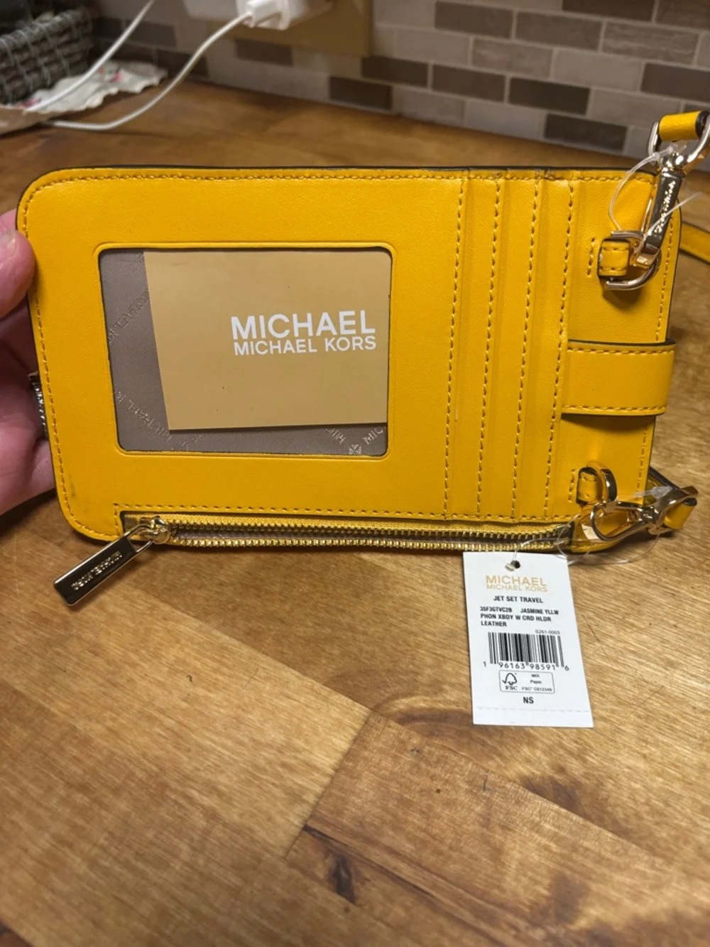 Michael Kors jasmine jet set Yellow MK Monogram Crossbody phone &  card holder - Picture 4 of 12